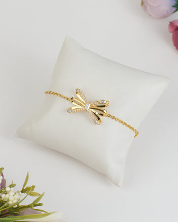 Sleek Affection Metal Bracelet