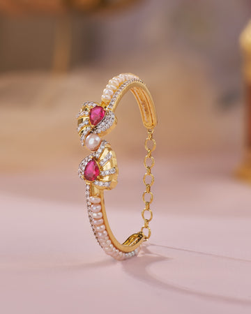Elegant Gold-Plated Bangle for Women