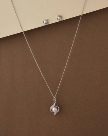 Elegant Pearl Studded Pendant Set D00863 - Chandrani Pearls