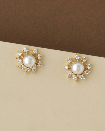 Floral Pearl & Stone Stud Earring - Chandrani Pearls