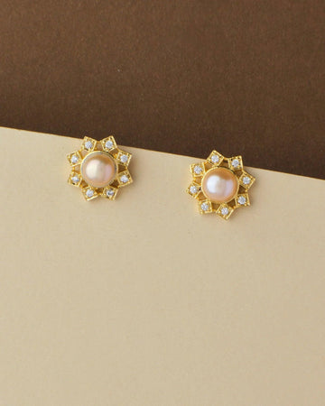 Floral Pearl Stud Earring - Chandrani Pearls