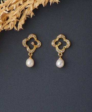 Florial Real Pearl Hanging Earring - Chandrani Pearls