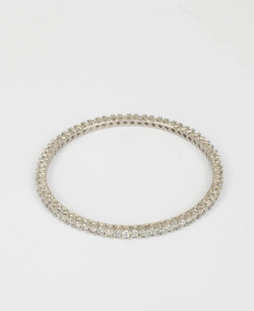Gorgeous and Fashionable Silver Bangle - Chandrani Pearls