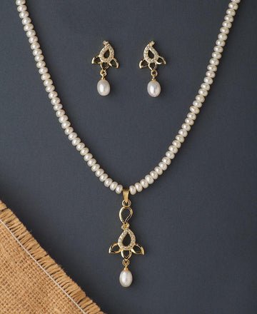 Pretty Real Pearl Necklace Set - Chandrani Pearls