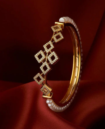 Regal Stone Studded Pearl Bangle - Chandrani Pearls