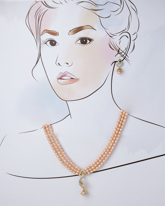 Make Your Mark  Pearl Necklace Set