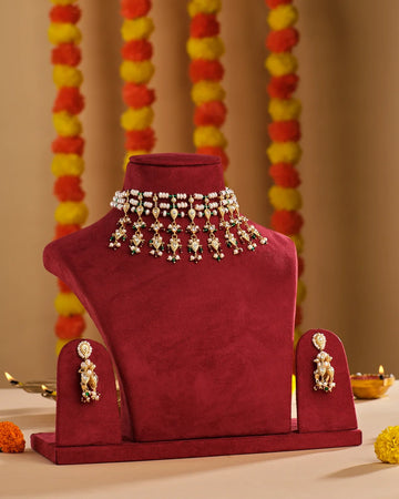 Royal Pearl Necklace Set