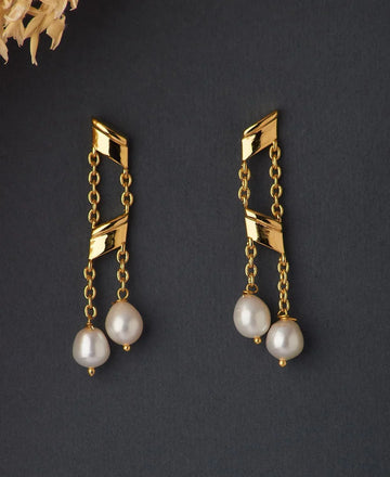 Simple Pretty Pearl hanging Earring - Chandrani Pearls