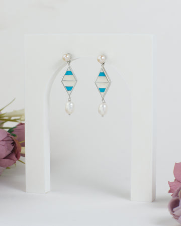 Pop of Blue Perfection Pearl Earrings