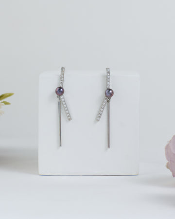 Rustic Trails Statement Pearl Earrings