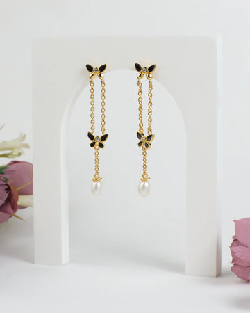 Butterfly Dreamin Pearl Earrings