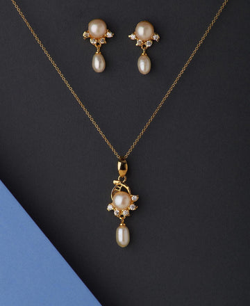 Trendy Stone Studded Pearl Pendant Set - Chandrani Pearls