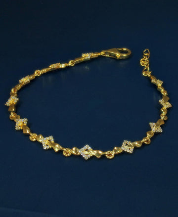 Trendy Stone Studded Silver Bracelet - Chandrani Pearls