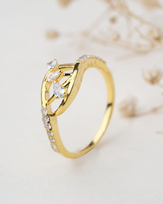 Curl Cluster Gold & Diamond Ring - Chandrani Pearls