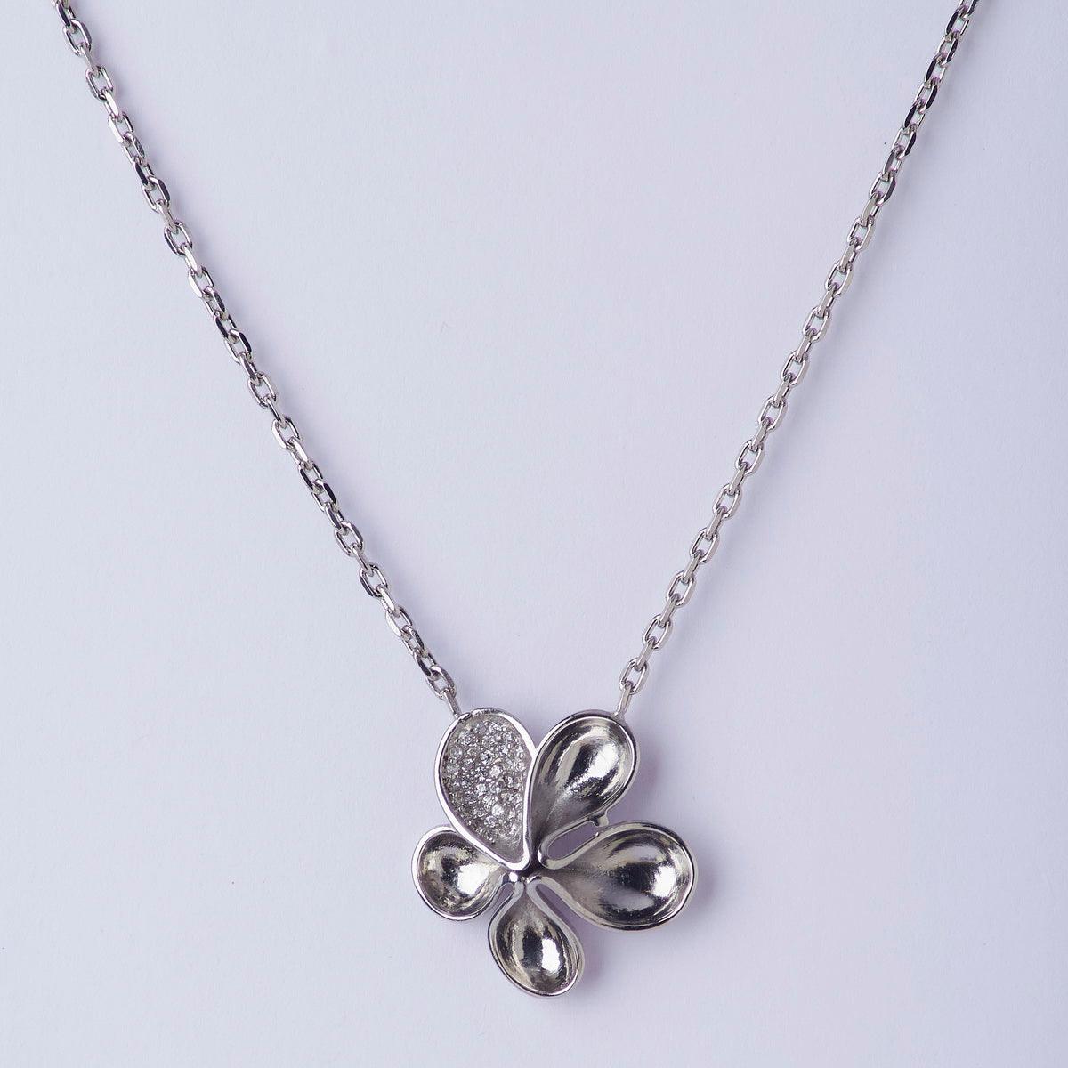Flower Stone Studded Silver Pendant - Chandrani Pearls