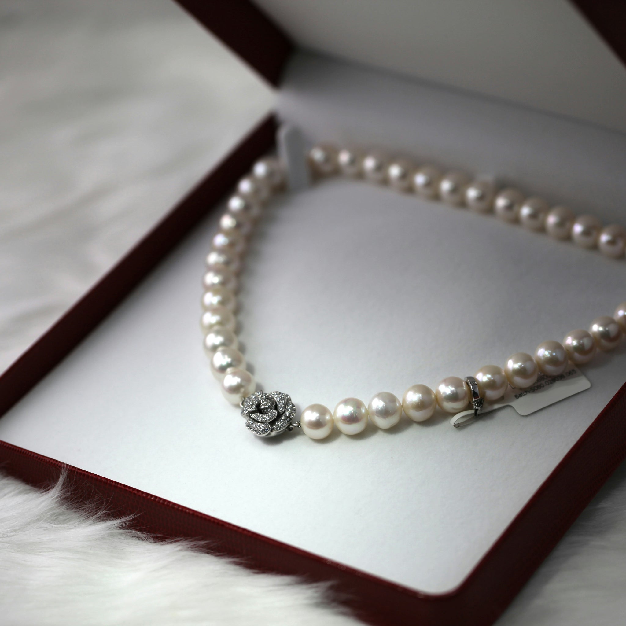 Ultimate Care Instructions for Pearl Jewellery to Preserve Their Beauty