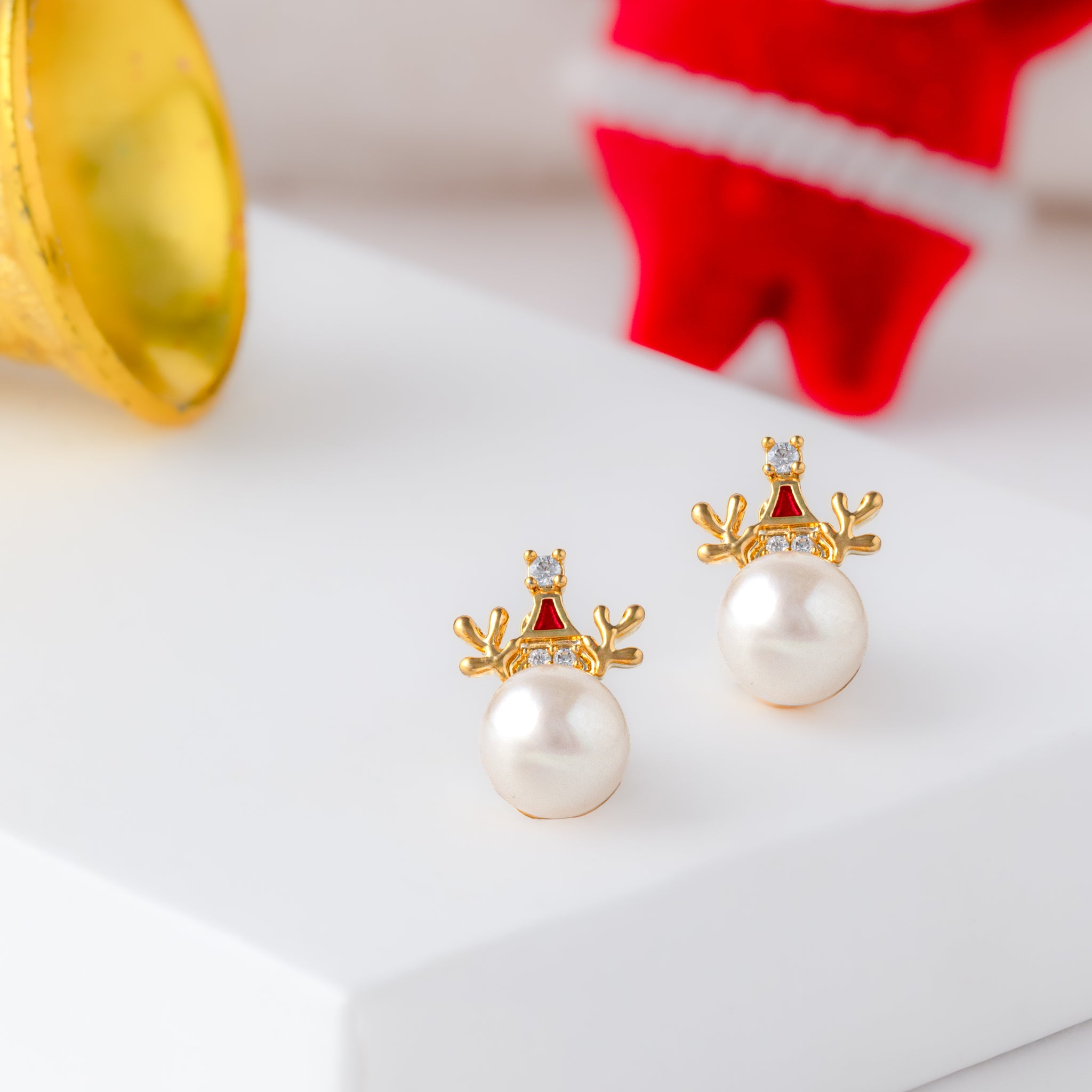 Christmas Magic Pearl Studs