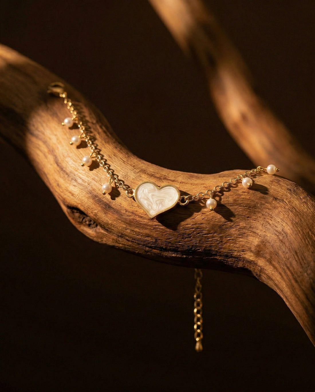 Elegant Gold Plated Heart & Pearl Charm Bracelet