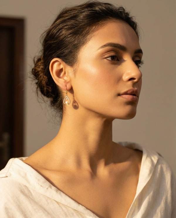 Gold-Plated Teardrop Pearl Drop Earrings