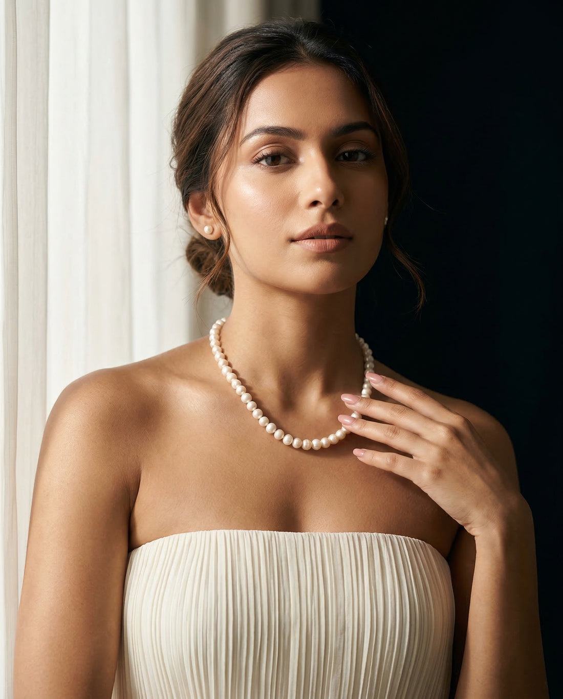 Handcrafted Freshwater Pearl Mala With Signature Gold-Tone Clasp