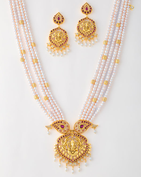 Regal Lord Ganesh Temple Necklace Set With Pearl Drops