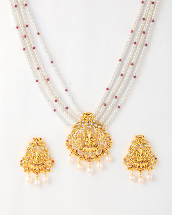 Ganpati Pearl Necklace With CZ-Studded Temple Set