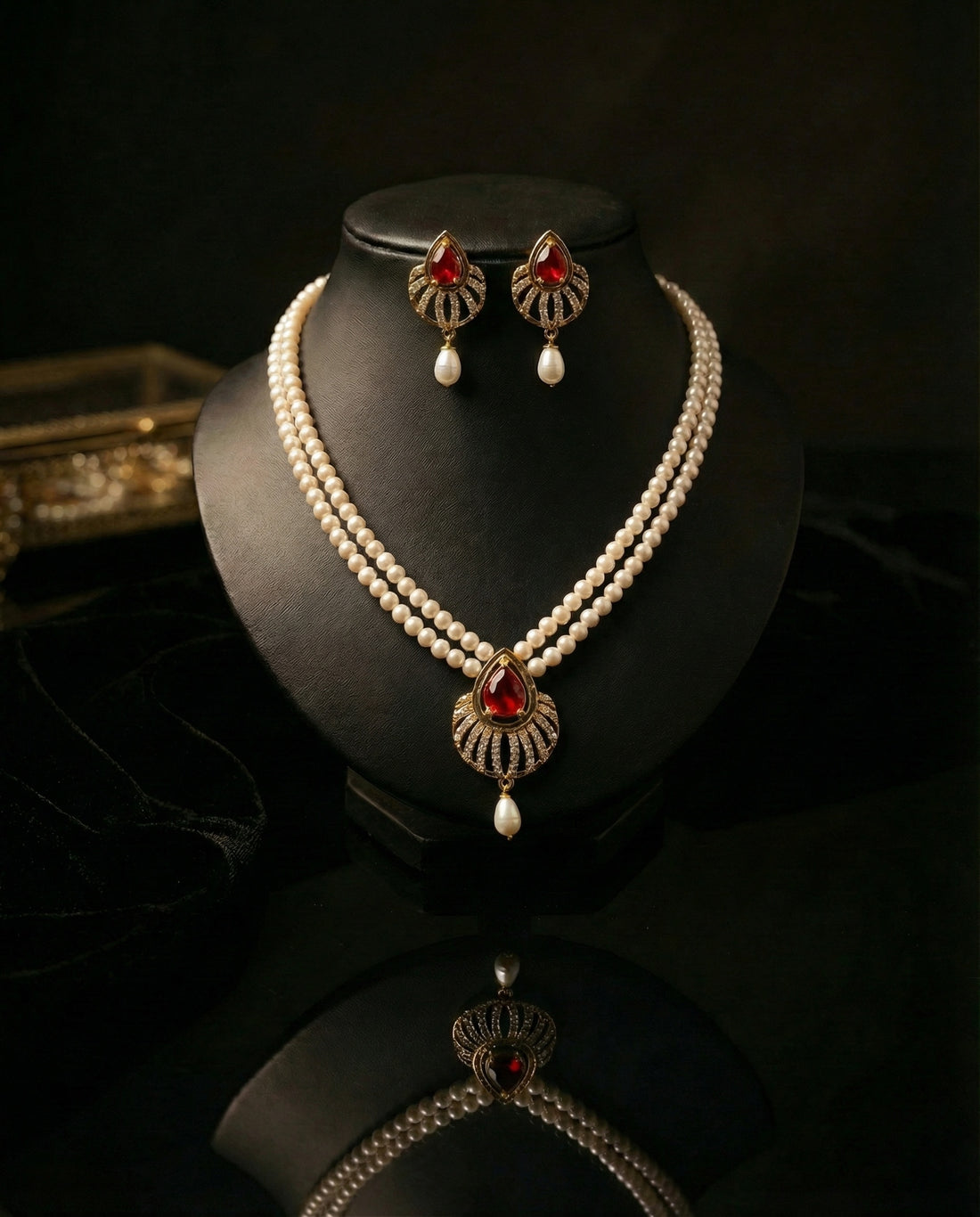 Regal Double-Strand Pearl Jewellery Set
