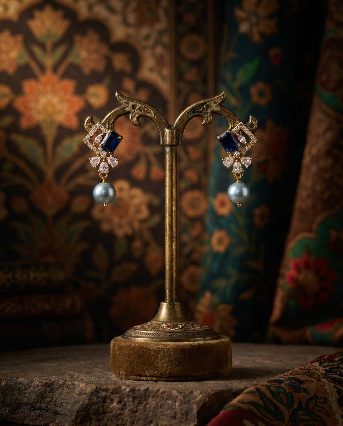 Elegant Gold-Plated Sapphire Blue Pearl Geometric Drop Earrings