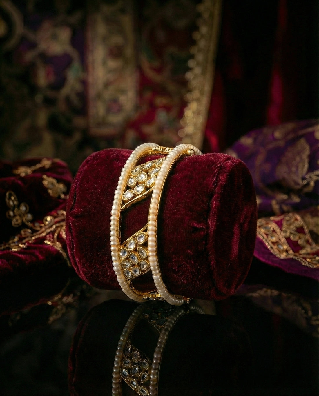 Antique-Inspired Golden Pearl & Kundan Filigree Bangle