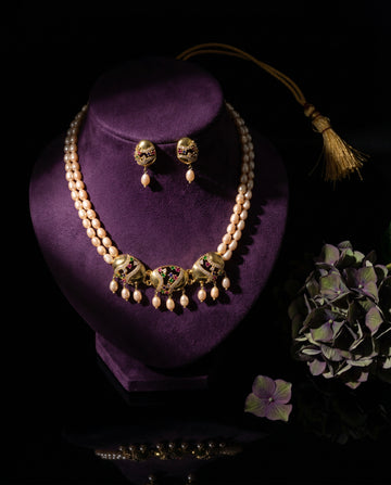 Gold Double-Strand Peach Pearl Necklace Set