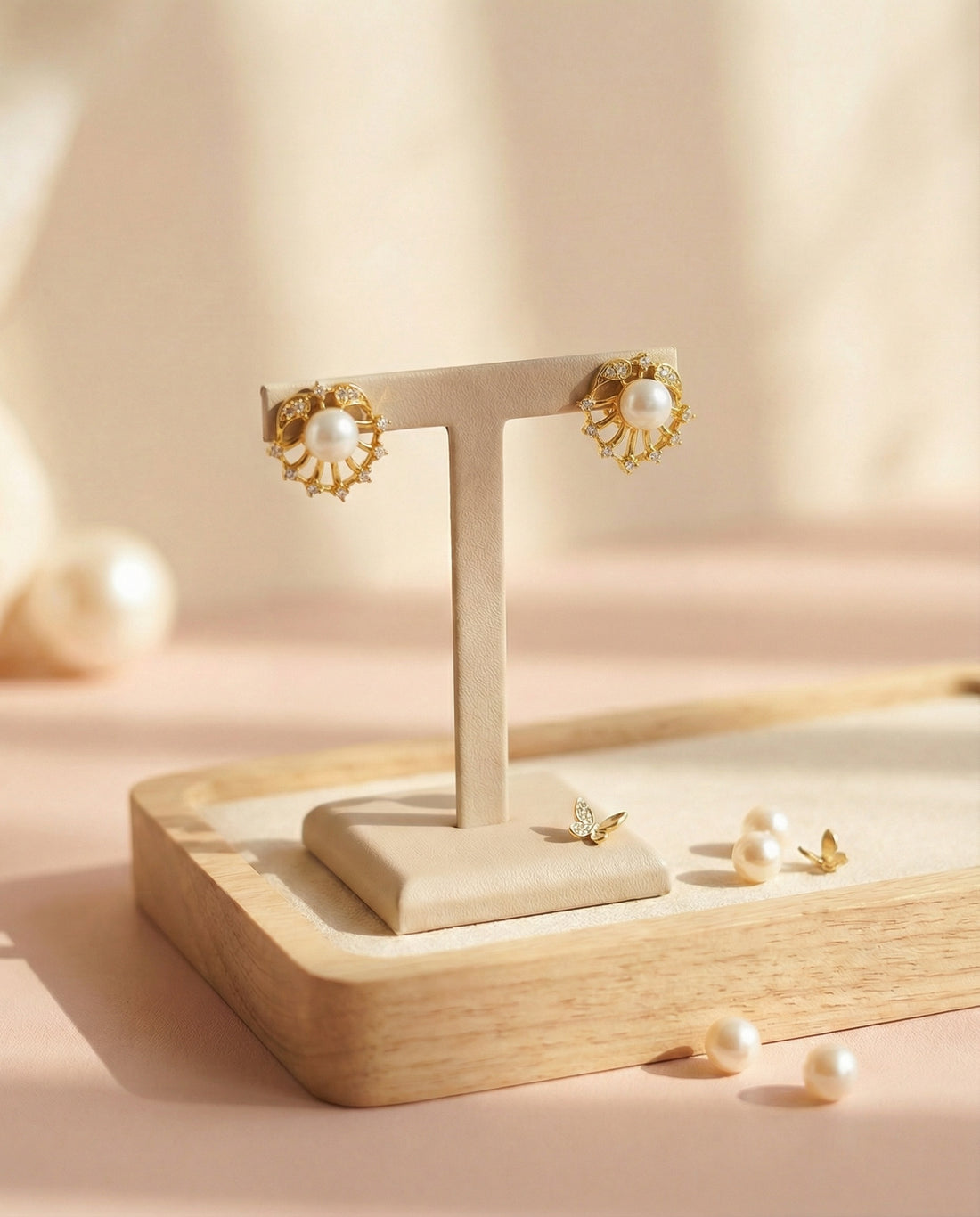 Vintage-Inspired Sunburst Pearl Stud Earrings