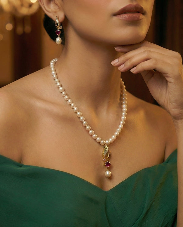 Regal Pearl & Ruby Jewellery Set