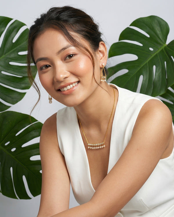 Art Deco Inspired Pearl Necklace and Earring Set