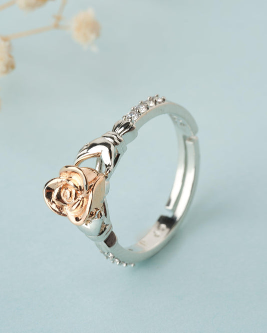 AURI RING, Gold-Finish Metal Pearl and Crystal Ring, Autumn Collection