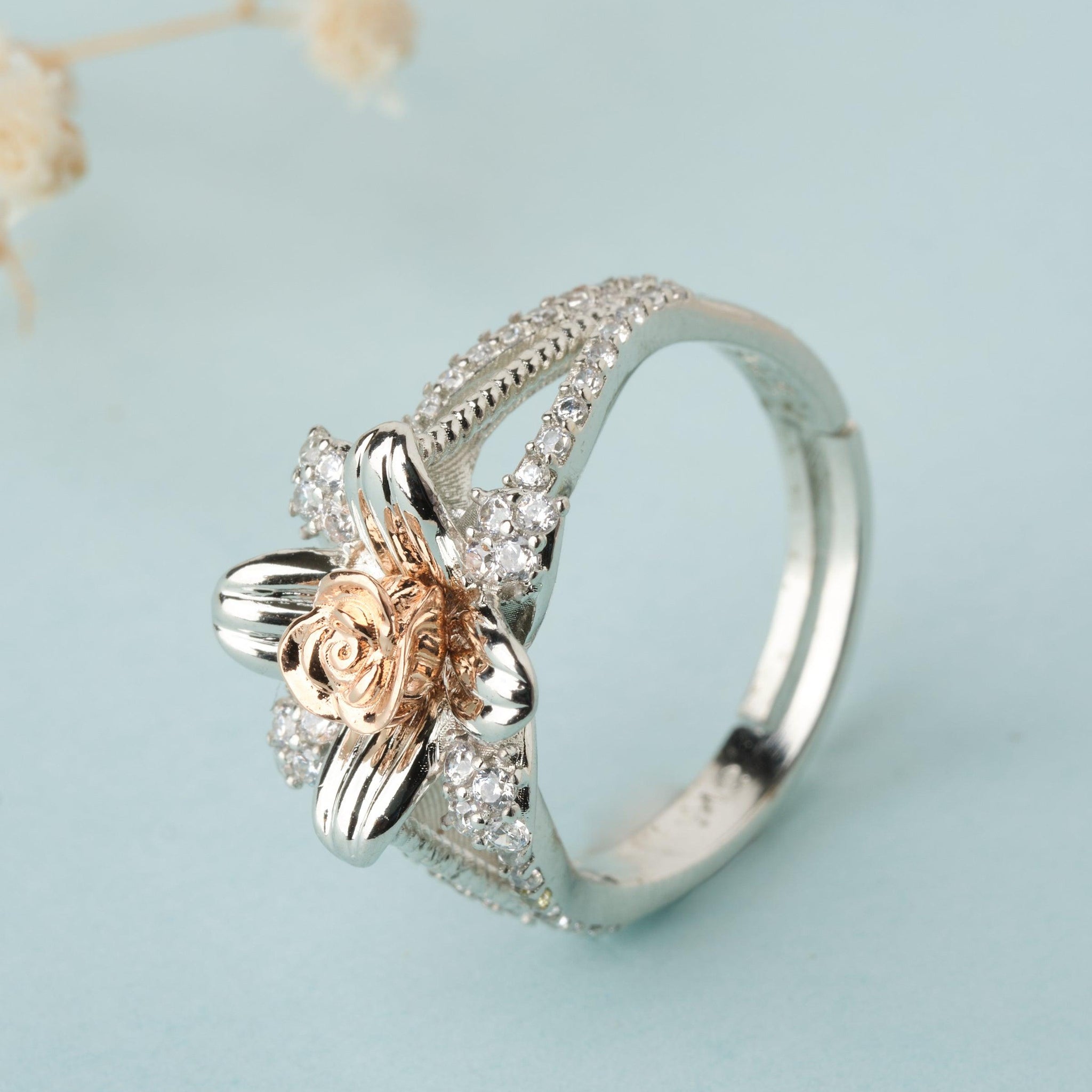 925 Sterling Silver Beautiful Rose Ring R01596 - Chandrani Pearls