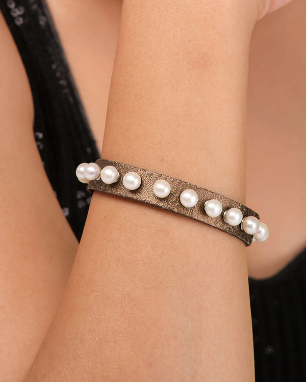 No Rules Just Style Pearl Bracelet