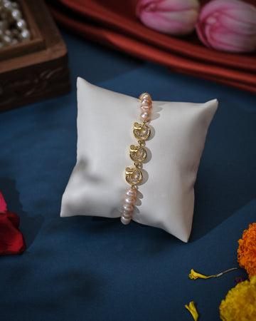 Indira Pink Pearl Bracelet