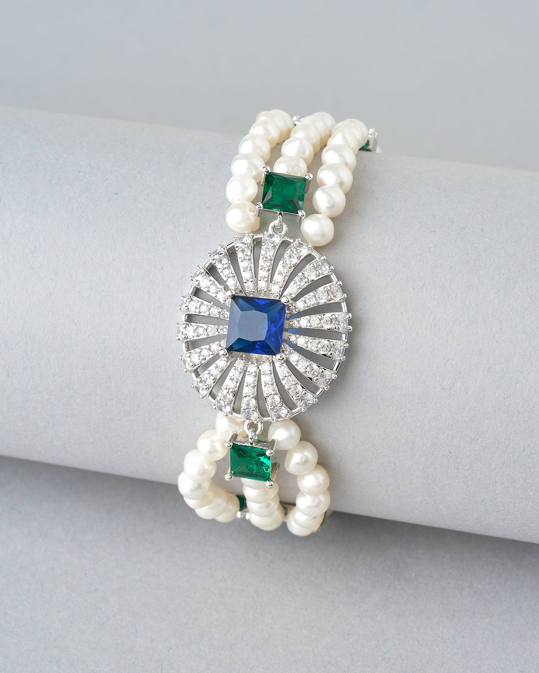 Noor Celestial Pearl Bracelet