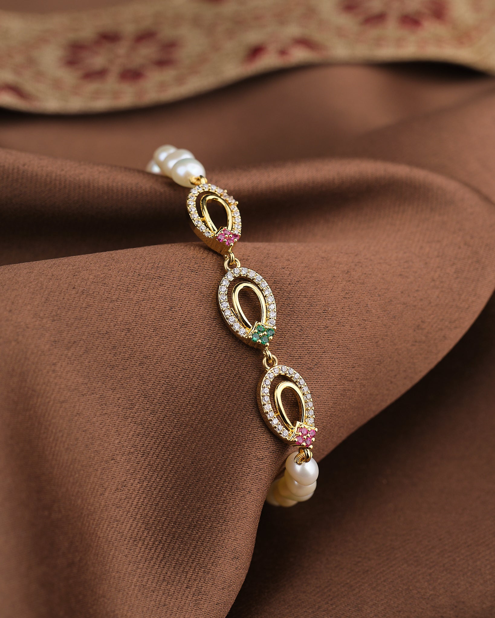 Noor Pearl Glow Bracelet
