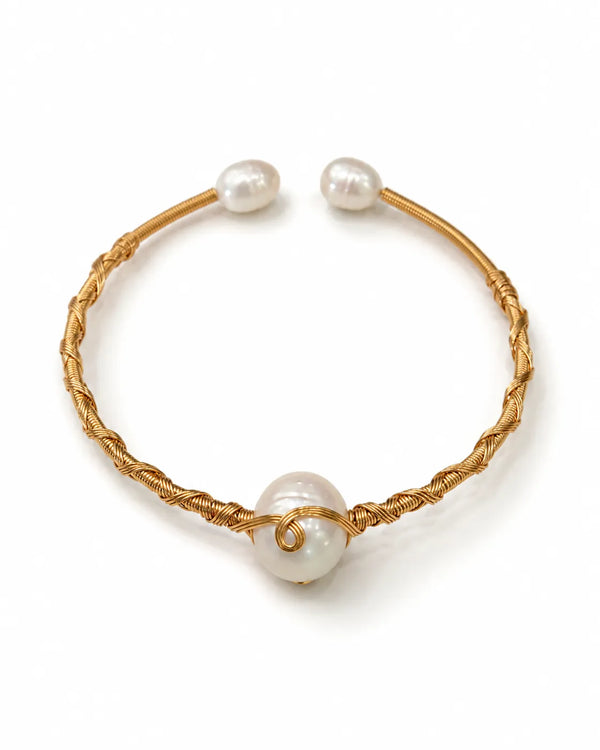 Solitaire Pearl Spiral Wire Collar Bangle