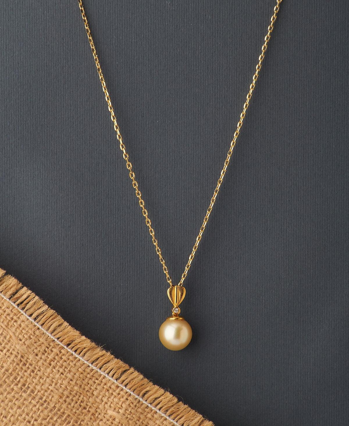 Adore Love 18Kt Gold Pendant - Chandrani Pearls