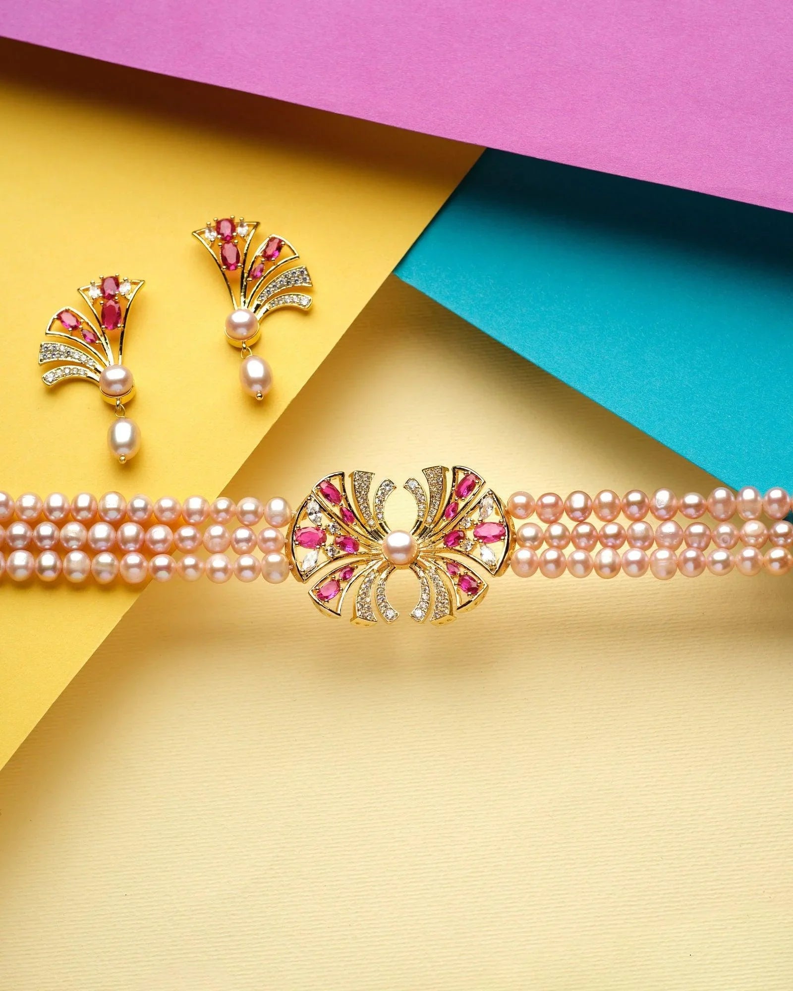 Almire Pearl Necklace Set