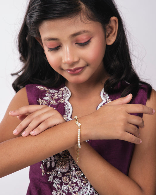 Leafy Pearl Bangle for kids