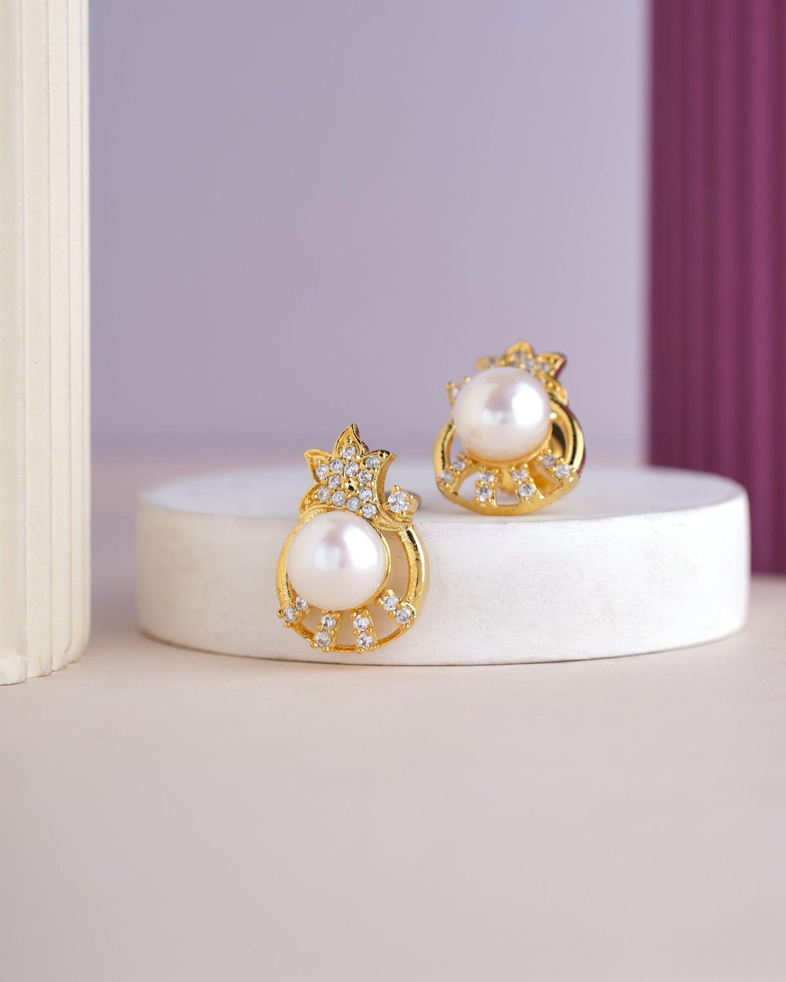 Beautiful Stud Pearl Earring - Chandrani Pearls