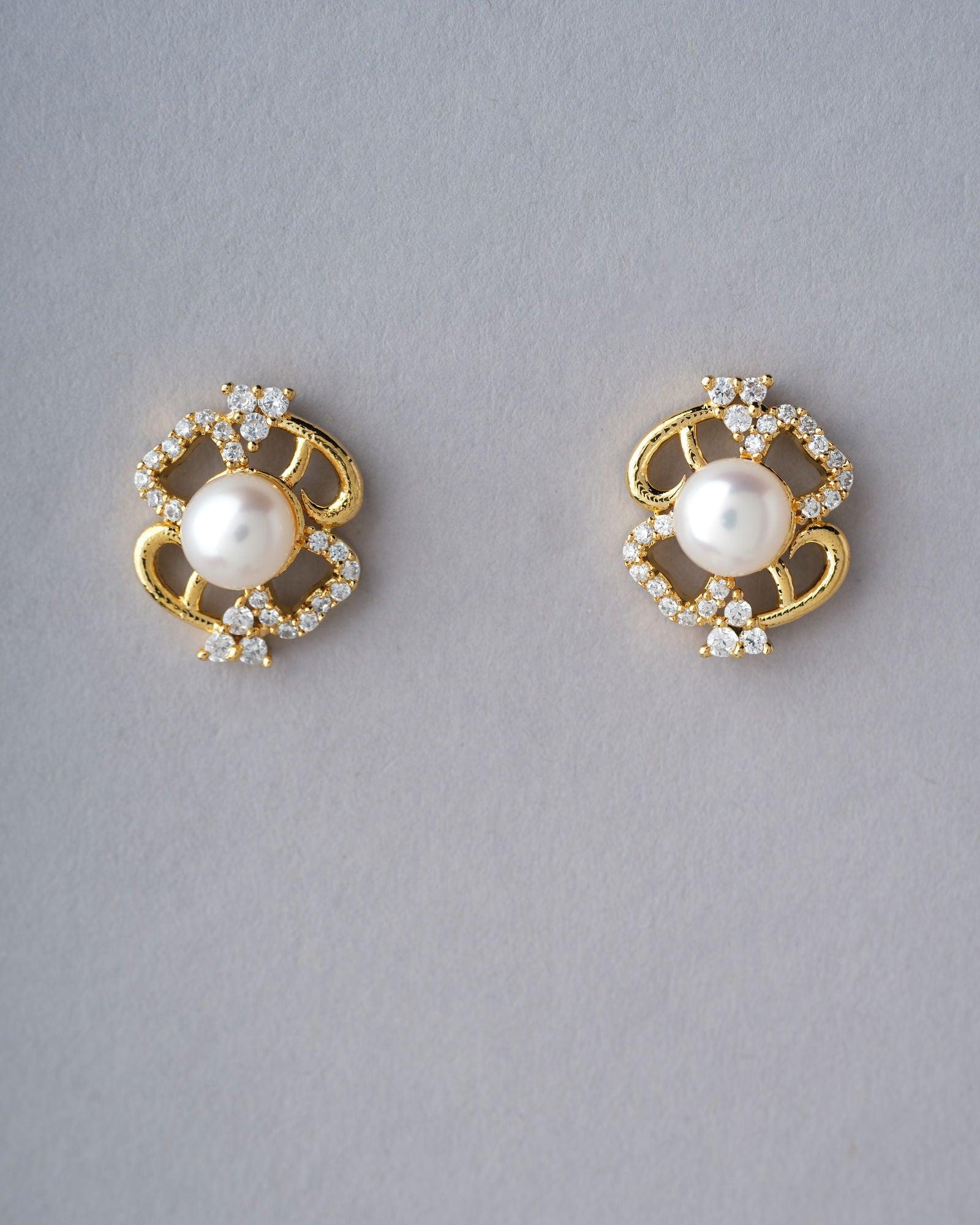 Beautiful Stud Pearl Earring - Chandrani Pearls