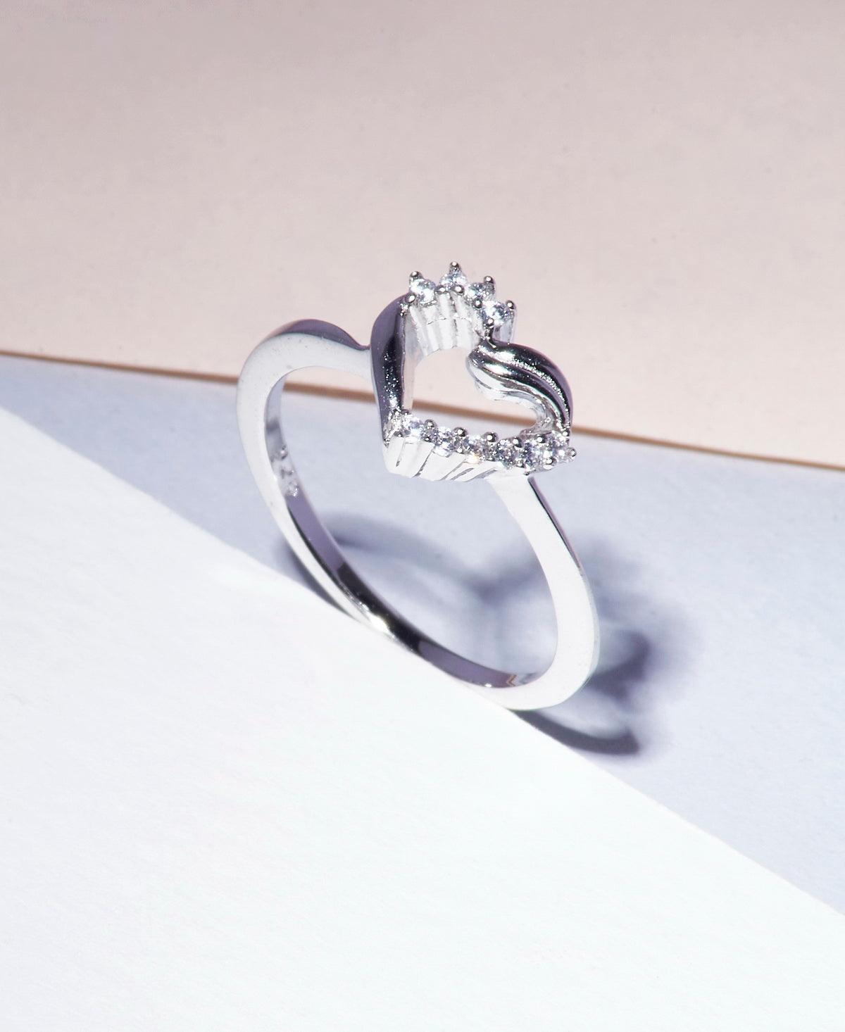 Beautifully Crafted Heart Sterling Silver Ring - Chandrani Pearls
