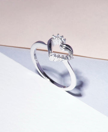 Beautifully Crafted Heart Sterling Silver Ring - Chandrani Pearls