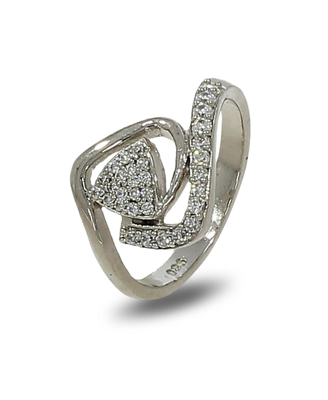 Beautifully Crafted Sterling Silver Ring - Chandrani Pearls