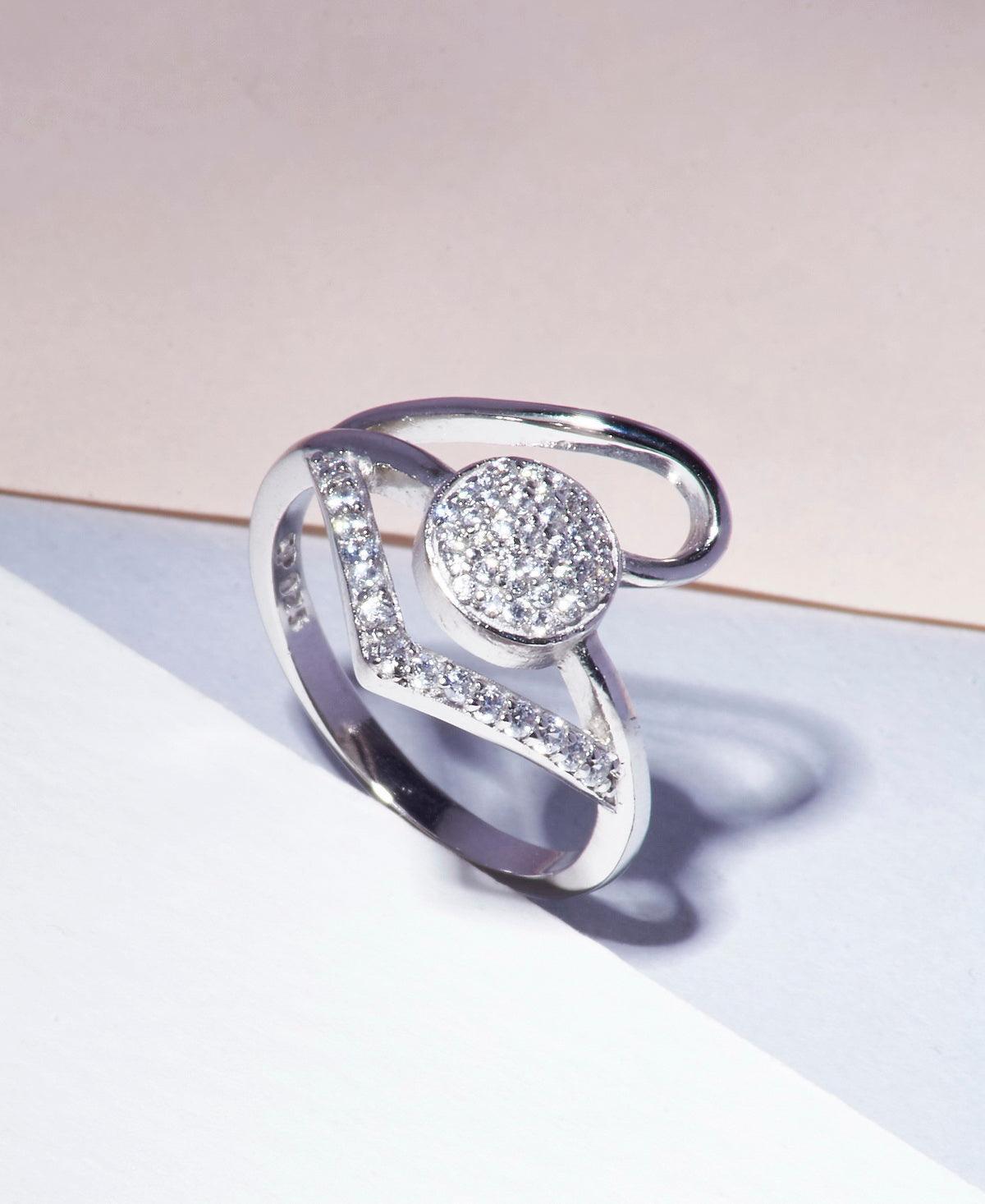 Beautifully Crafted Sterling Silver Ring - Chandrani Pearls