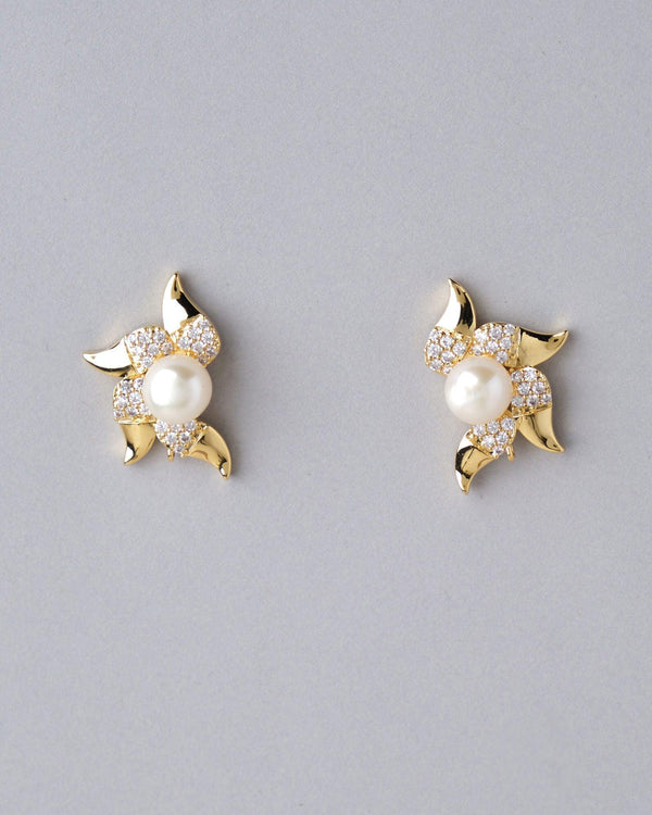 Bold Dawnbreakers Pearl Studded Earring - Chandrani Pearls